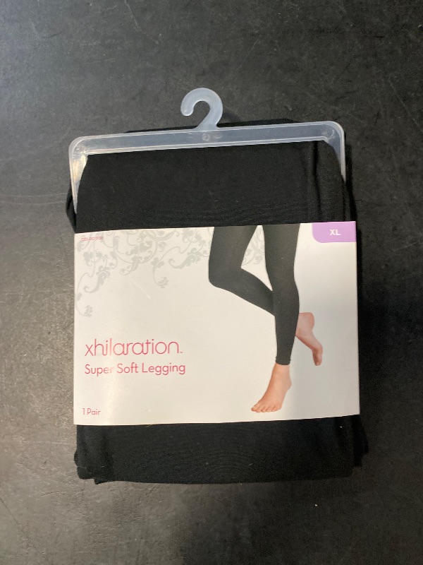 Photo 1 of Size XL Women's Skinny Super Soft Leggings
