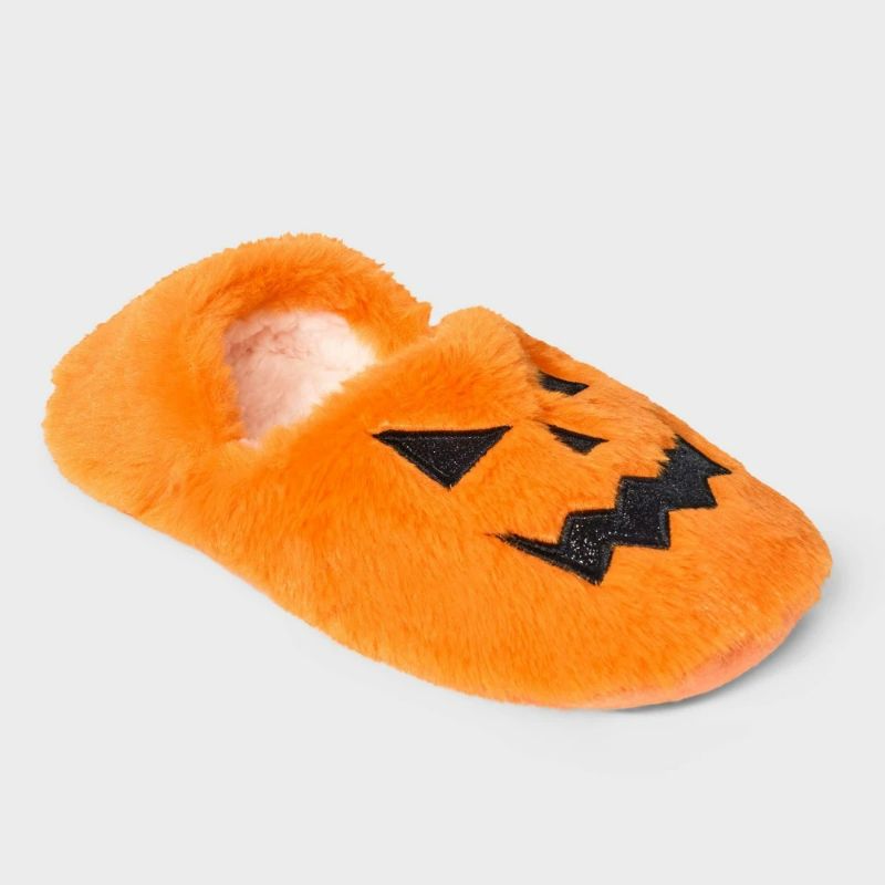 Photo 1 of Size M/L Women's Pumpkin Glitter Embroidered Halloween Faux Fur Pull-on Slipper Socks with Grippers - Hyde & EEK!