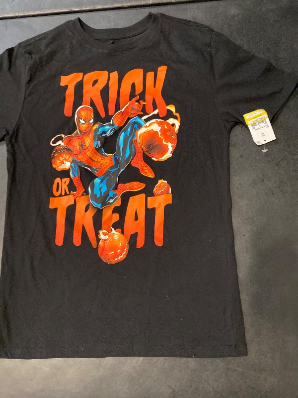 Photo 1 of Size XL Boys' Marvel Spider-Man Halloween Short Sleeve Graphic T-Shirt