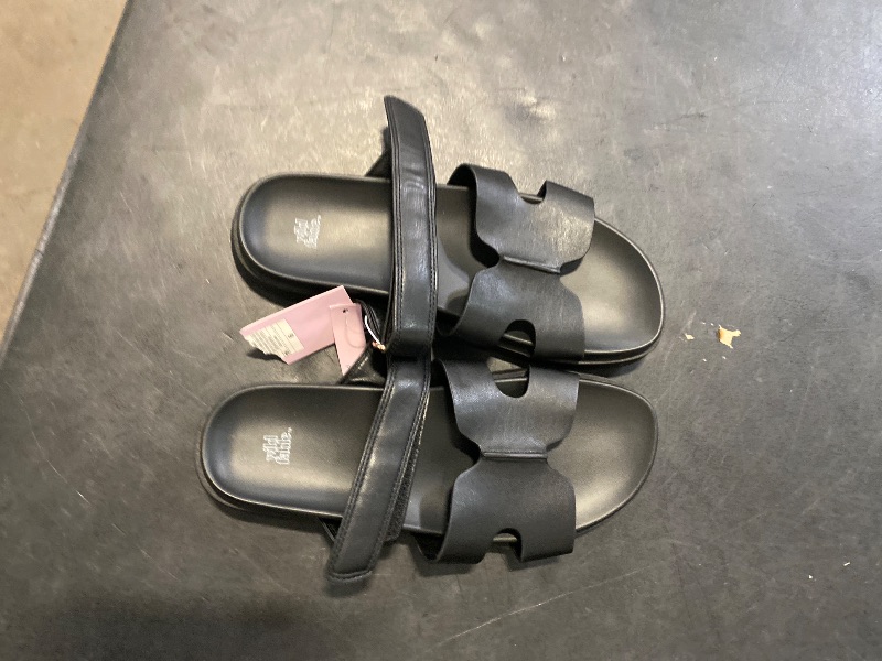Photo 1 of 9 Women's Hayley Slide Sandals - Wild Fable