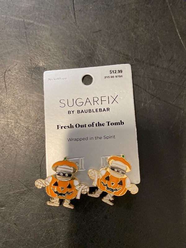 Photo 1 of NWT Target Exclusive Halloween SUGARFIX BaubleBar Fresh Out of the Tomb Earrings