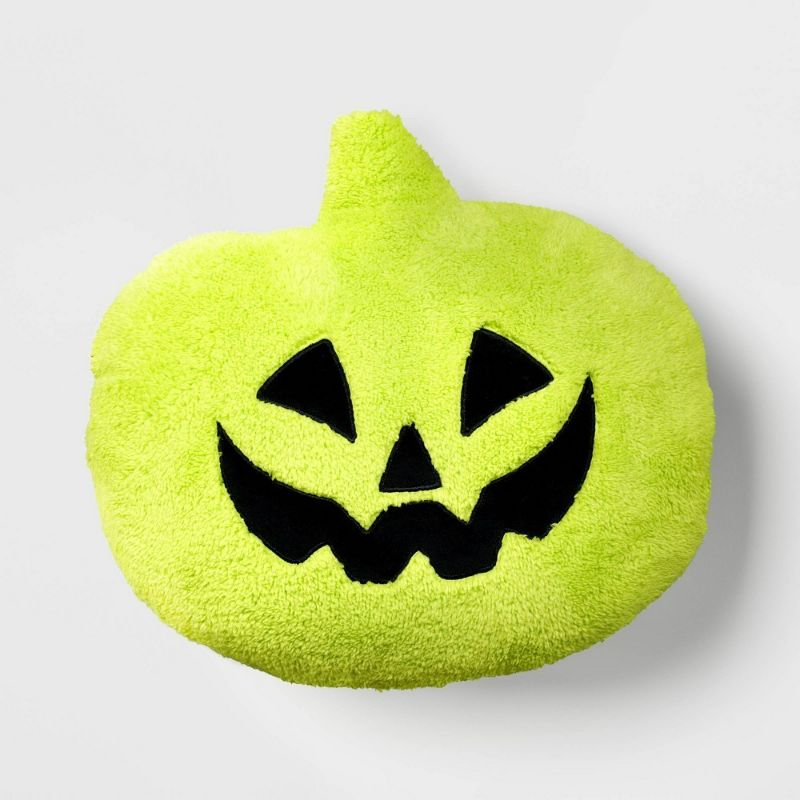 Photo 1 of 2 pc Pumpkin Shaped Halloween Faux Shearling Pillow Green - Hyde and EEK! Boutique™: Indoor Decorative, Oval