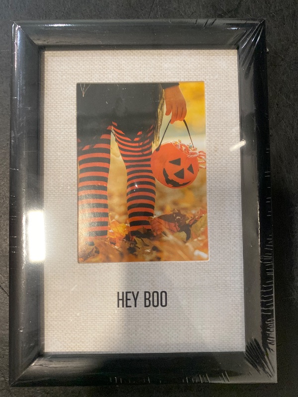 Photo 1 of 6 pack Target Elsa L. Frame - Black/Halloween - Holds 3”x 4” Or 4”x 6” Picture