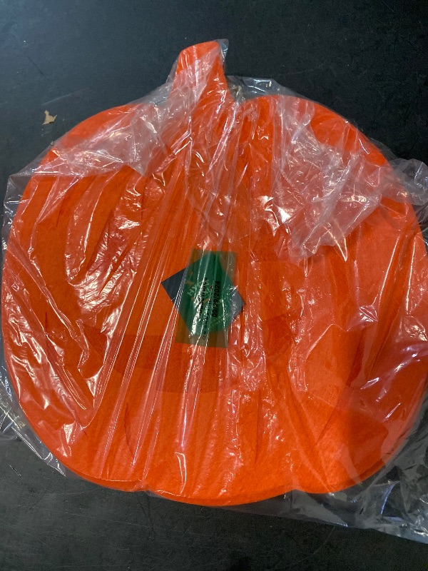 Photo 1 of 12 pack Halloween Pumpkin Charger Placemat Orange - Hyde and EEK! Boutique™: Novelty Shape, Polyester, Spot Clean