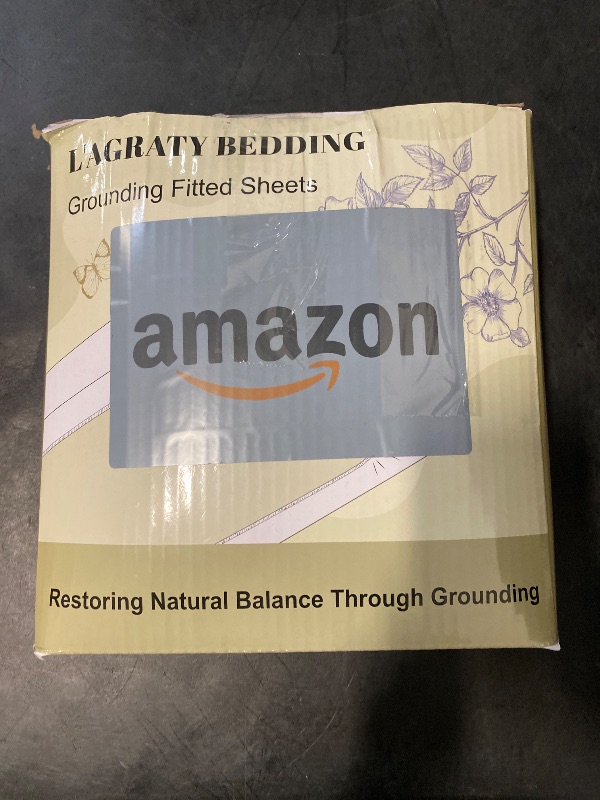 Photo 1 of (Q) Fitted Grounding Sheets for Earthing, 5% Silver Fiber + 95% Certified Organic Cotton for Better Sleep and Pain Relief. Deep Pockets. Includes Grounding Wristband & Cords (Queen)