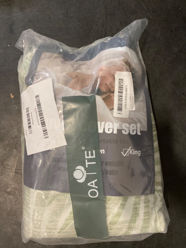 Photo 1 of (K) OAITE Down Duvet Cover and 2 pillowcase rainforest -K Cover 3 Pcs Set 1 Palm Leaves Patterned Duvet Cover with Zipper Ties 2 Pillowcases Coastal Plant Bedding Set