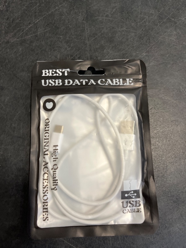 Photo 1 of Car Carplay Cable for iPhone 15/16, USB A to USB C Cable Compatible for iPhone 15/16/16E/SE4, 15/16 Pro Max, 15/16 Plus, iPad 10th/11 Gen,iPad Pro 12.9,iPad Air 5th/4th Charger Cord,Car Charging Cable