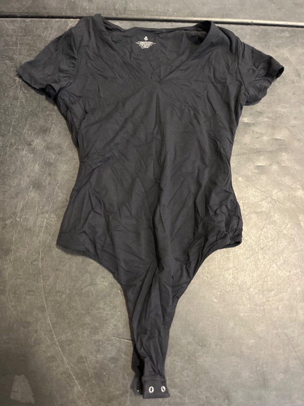Photo 1 of SIZE M IUGA Bodysuits for Women Tummy Control Short Sleeve V Neck Body Suits for Womens Compression Slimming Thong Bodysuit 
