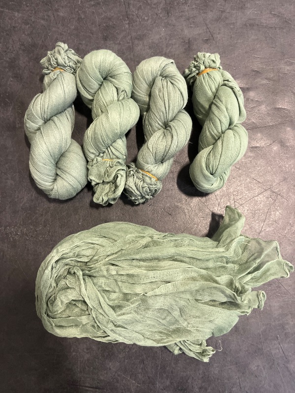 Photo 1 of 30 Pack Gauze Cheesecloth Napkins 20 x 20 Inch Wrinkled Dinner Napkins Rustic Boho Table Napkins Decorative Cloth Napkins for Weddings Parties Event Family Dinner Table Decoration (Sage Green)
