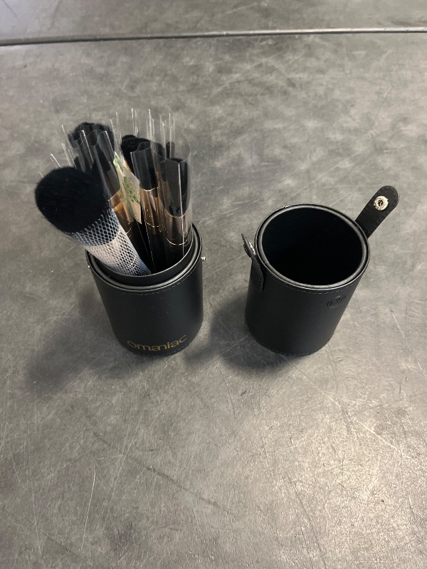 Photo 1 of OMANIAC Makeup Brush Set Professional, 12 Pearlescent Wood Handle Makeup Brushes, Premium Cruelty-Free Synthetic Fiber Hair, Travel Make up Brushes Set with Case (Black).
