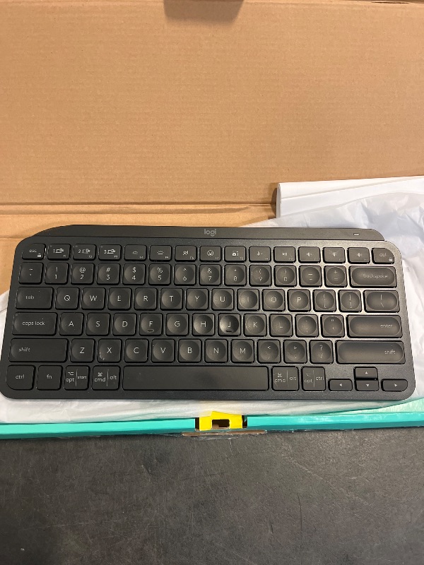 Photo 1 of Logitech K270 Wireless Keyboard for Windows, 2.4 GHz Wireless, Full-Size, Number Pad, 8 Multimedia Keys, 2-Year Battery Life, Compatible with PC, Laptop, Black