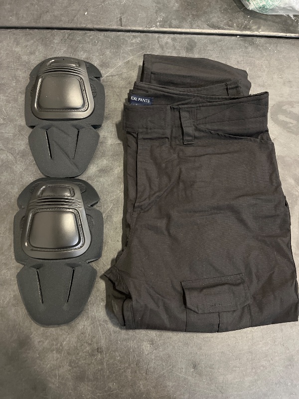 Photo 1 of Size 34 - OCANXUE Tactical Pants for Men G3 Combat Pants with Knee Pads Waterproof Camo Cargo Pants for Airsoft Paintball No Belt Black 34