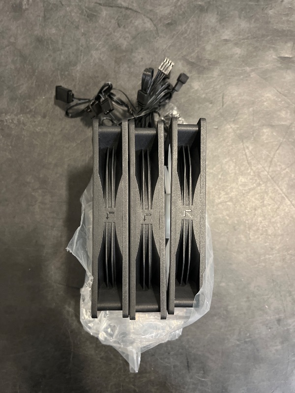 Photo 1 of Thermalright TL-C14C-S X3 140mm Silent Cooling Fan,Black Compurter Cooling Fan,CPU Coolers with 1500RPM High Speed,4-Pin PWM Connector,3 Packs