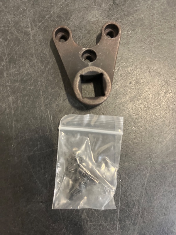 Photo 1 of Trim/Tilt Pin Wrench MT0006-32mm x 4/4.5mm for Yamaha Suzuki Johnson Evinrude Honda Outboards Remove Hydraulic Cylinders Trim/Tilt Caps