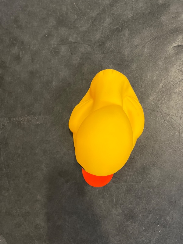 Photo 1 of Happy Trees Duck Bath Toy Large Bath Duck Squeak Rubber Duck Baby Shower, 7 Inches