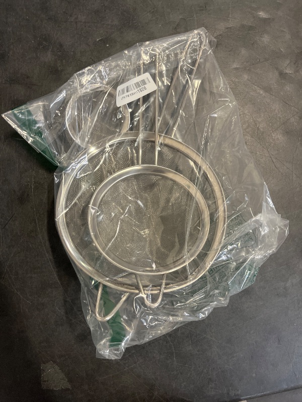 Photo 1 of Cuisinart Mesh Strainers, 3 Count (Pack of 1) Set, CTG-00-3MS Silver