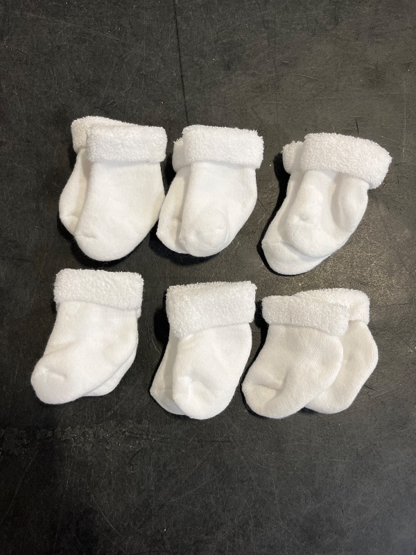 Photo 1 of Gerber Baby 6-Pair Sock, White, 0-3 Months