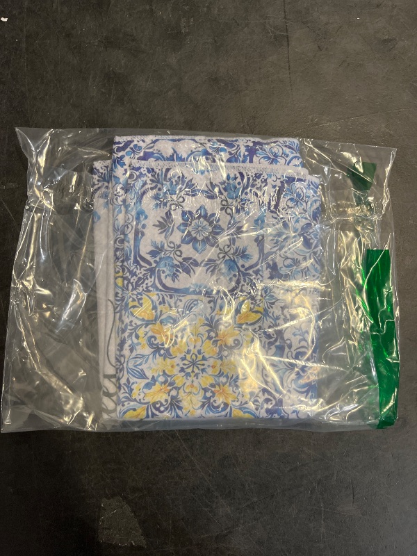 Photo 1 of DOFQZ Chinoiserie Lemon Kitchen Towels Set of 2, Blue and White Floral Hand Towels, Home Sweet Home Decorative Tea Dish Towels, Lemon Kitchen Bathroom Decor, Grandmillennial Home Decor, 16x24 Inch