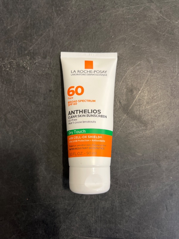 Photo 1 of La Roche-Posay Anthelios Clear Skin Sunscreen Dry Touch SPF 60, Oil Free Sunscreen For Face, Oil Absorbing, Broad Spectrum SPF + Antioxidants, Non-Greasy, Oxybenzone Free, Travel Size