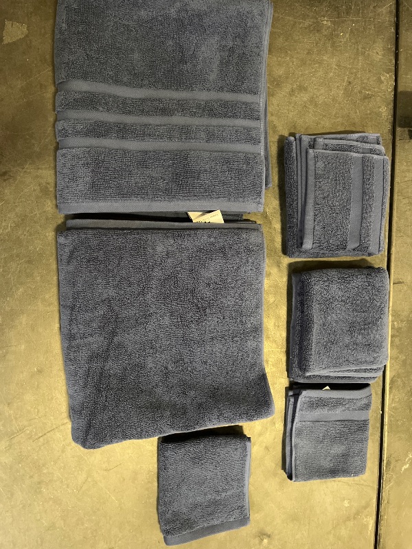 Photo 1 of Veteran Textile LLC, Luxury Hotel & Spa, Turkish Cotton, 6 Pieces Towels Set, Max-Softness by Veteran Textile (Navy Blue)