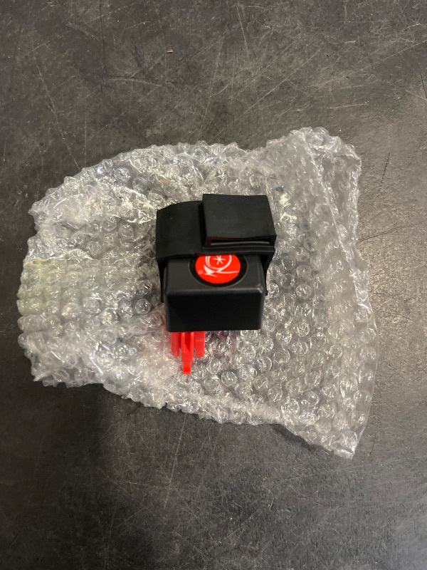Photo 1 of Fuel Pump Cut Relay Compatible with Kawasaki Ninja ZX6 ZX7R ZX7 ZX9R ZX11 ZX600 ZX750 ZX900 ZX1100 ZZR600 ZZR1200 27002-1065