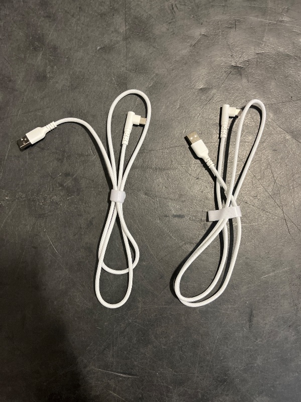 Photo 1 of Basesailor Car Carplay Cable for iPhone 16 15 Pro Max,USB to USB C Cable,Right Angle Type C Charging Power Cord for AirPods 4,iPad 10 Air 5 Mini 7 6,Note 21 20 10,S25 S24 S23 S22 Ultra,3.3FT/2Pack