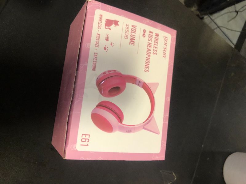 Photo 1 of gorsun Kids Bluetooth Headphones, Portable Wireless Headset for Kids, Bluetooth 5.3, Over-Ear Toddler Headphones with Microphone, 85dB Volume Limited, 40 Hours Playtime (Pink)