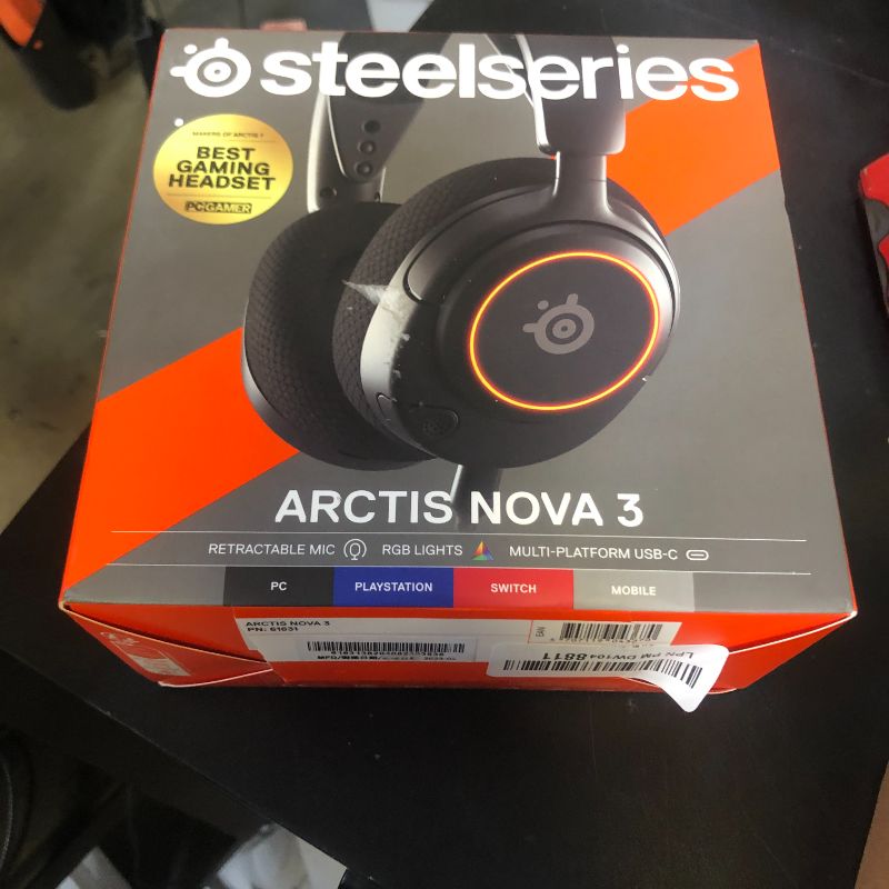 Photo 1 of SteelSeries New Arctis Nova 3 Multi-Platform Gaming Headset - Signature Arctis Sound - ClearCast Gen 2 Mic - PC, PS5/PS4, Xbox Series X|S, Switch, Mobile,Black