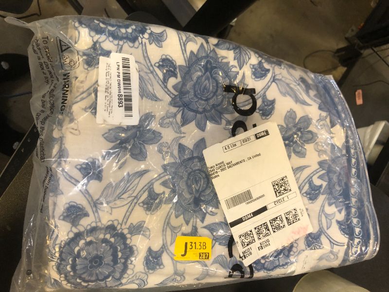 Photo 1 of patdrea Designer Blue Tablecloth for Rectangle Tables,Vintage Elegant Linen with Paisley Floral Pattern Tablecloths,Farmhouse Flower Table Cover Cloth Decor for Kitchen Dining Christmas,67"*118"