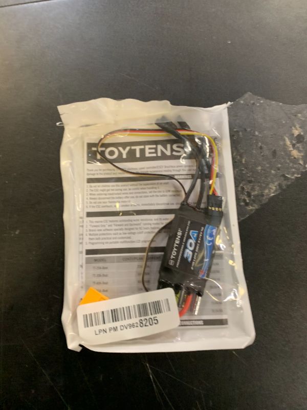Photo 1 of TOYTENSI 30A 2-4S Water Cooling Brushless Marine ESC for RC Boat with 3.5mm Bullet and XT60 connectors