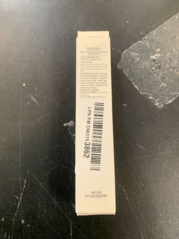 Photo 1 of BLANC Cover Cream Stick V - Korean Color-Changing Foundation with Detachable Brush - Full to Medium Coverage Base Makeup (202 Natural, 0.45 oz)