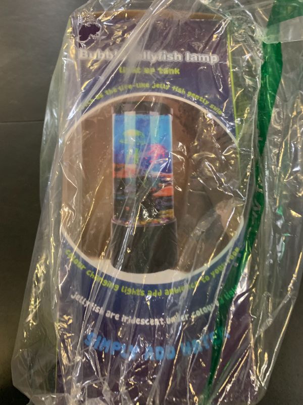 Photo 1 of Toycol Bubble Fish Lamp Ocean Sensory,8 Color Changing LED Fish Night Light,Mini Fish Aquarium Tank Table Mood Lamps for Adults Kids Home Office Decor Gifts (Bubble Fish lamp