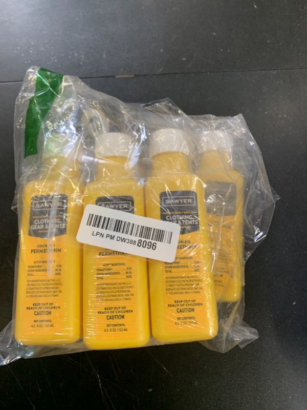 Photo 1 of Sawyer Products SP645 Permethrin Premium Insect Repellent for Clothing, Gear & Tents Trigger Spray, 4.5-Ounce, 6 Bottles