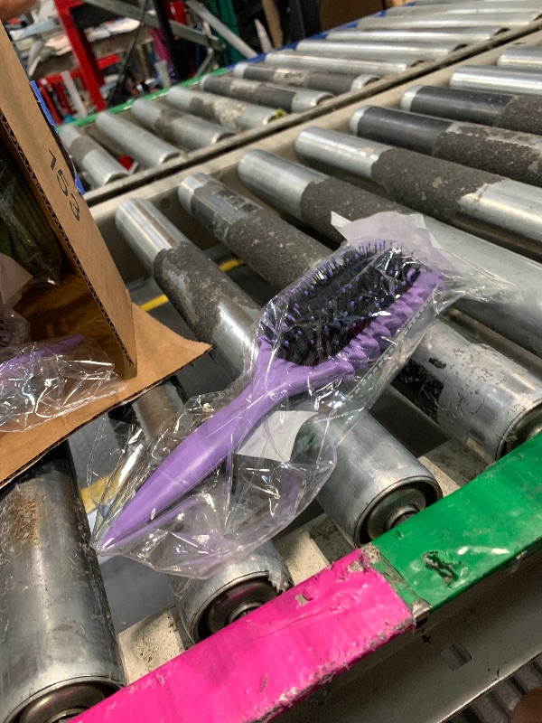 Photo 1 of 1 PCS Curl Defining Brush, for Combing and Shaping Men's and Women's Curls to Reduce Pulling (Purple)