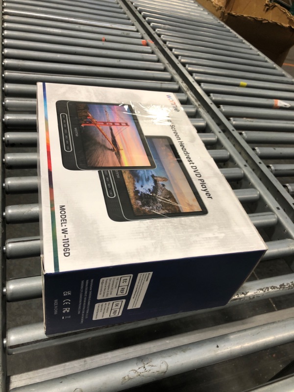 Photo 1 of ** ONLY ONE WORKING SCREEN ** WONNIE 12" Dual Car DVD Players Portable DVD Players for Car Headrest Play a Same or Two Different Movies with 5-Hour Rechargeable Battery, Mounting Brackets, All Region, Support USB/Sync TV
