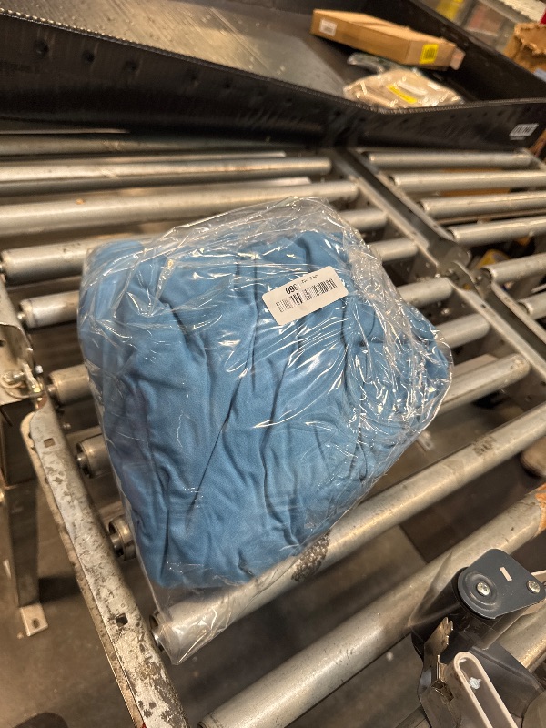 Photo 1 of ** MISSING PILLOW CASES**CGK Linens Queen 6 Piece Sheet Set - Cooling Sheets for Hot Sleepers - Hotel Luxury Bedding Set w/ 8-16 Inch Deep Pockets - 1 Flat & 1 Fitted & 4 Pillowcases - Soft, Comfy & Wrinkle Free - Denim Blue