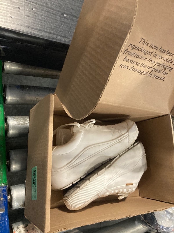 Photo 1 of ***VERY USED***
Dr. Scholl's Shoes Womens Time Off Platform Slip On Fashion Sneaker,White,7.5