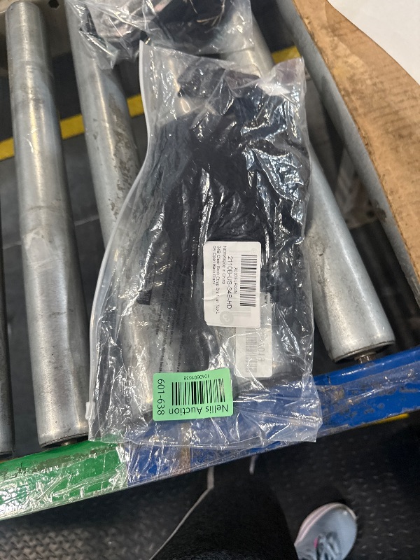 Photo 1 of **MINOR DAMAGE - USED**
34B Clear Back Strap Bra for Strapless and Backless Wedding Dresses Halter Top Low Open Back Black size large