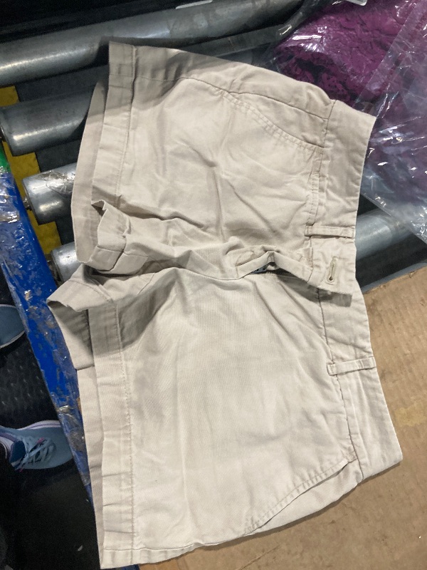Photo 1 of  beige short