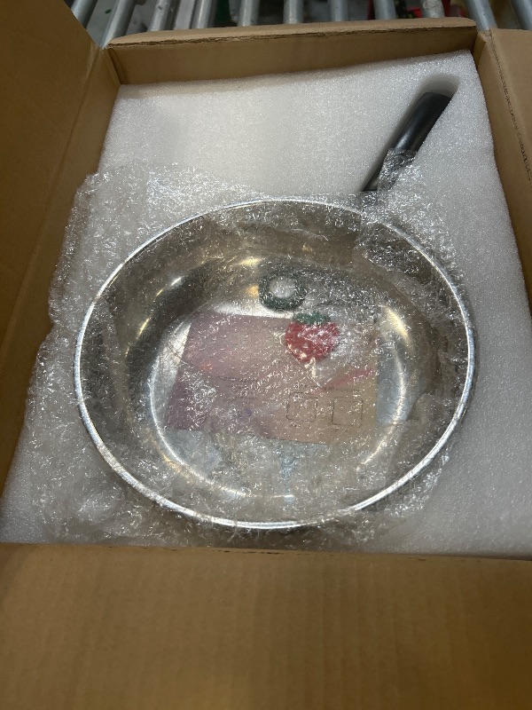 Photo 1 of Induction Cooktop,1800W Portable Induction Burner & 10 Inch Fry Pan,110V-120V Hot Plate for Home, Electric Cooktop with 8 Power & 8 Temperature Levels,Timer