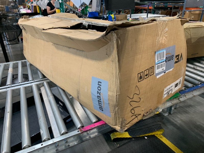 Photo 1 of VEVOR Stainless Steel Utility Sink, 1 Compartment Free Standing Small Sink w/Workbench Faucet & legs, 47.2 x 19.7 x 37.4 in Commercial Single Bowl Sinks for Garage, Restaurant, Laundry