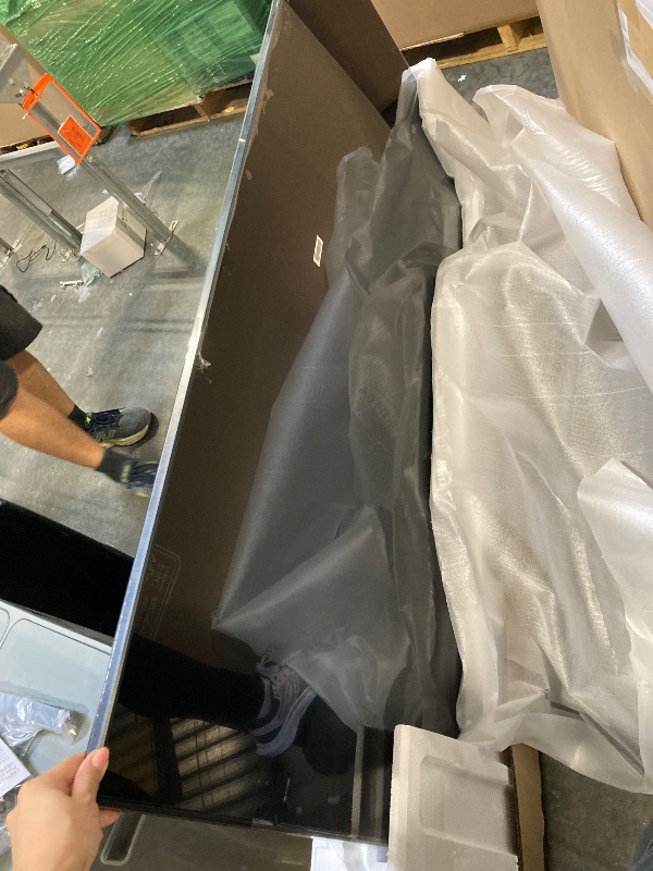 Photo 1 of Samsung 65-Inch Class QLED Q7F Series Samsung Vision AI Smart TV (2025 Model, 65Q7F) Quantum HDR, Object Tracking Sound Lite, Q4 AI Gen1 Processor, 4K upscaling, Gaming Hub, Alexa Built-in