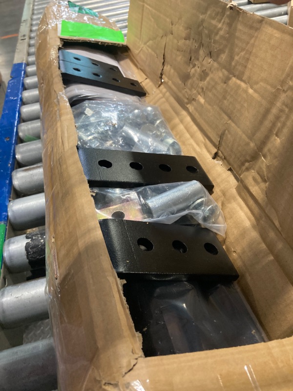 Photo 1 of **MISSING 5TH WHEEL HITCH**CURT 16616 E16 5th Wheel Slider Hitch with Base Rails for Short Bed Trucks, 16,000 lbs