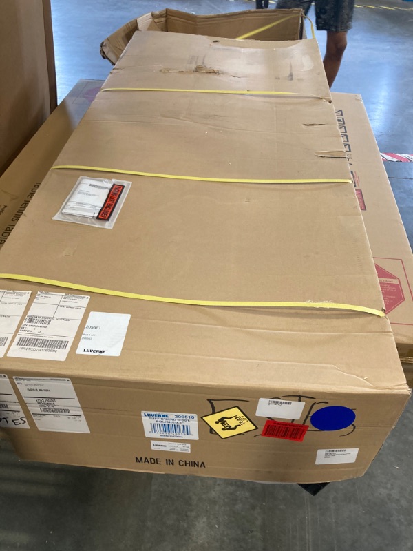 Photo 1 of **NEW OPEN BOX-WILL NEED TRUCK FOR PICK UP****
Retrac 335560 Tuff Guard II Polished Stainless Steel Semi Truck Bumper Guard, Select Freightliner Classic