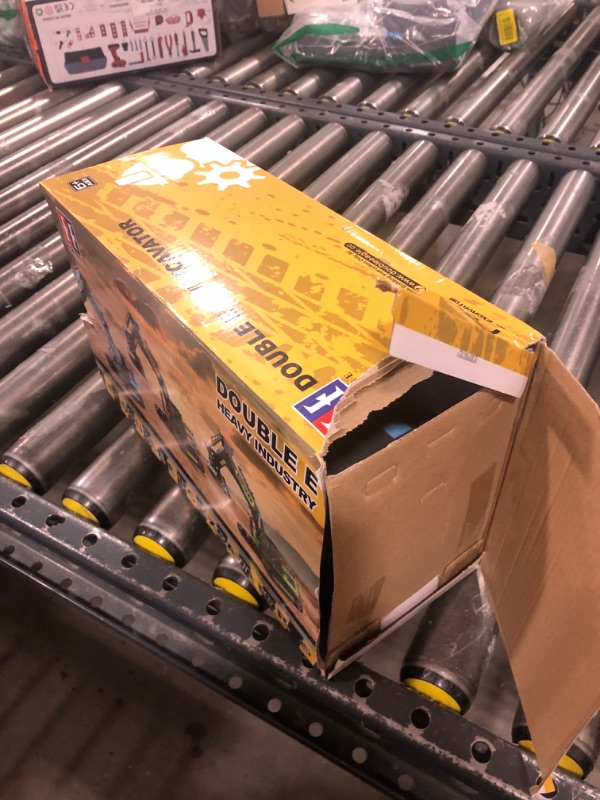 Photo 1 of DOUBLE E Remote Control Excavator Toy RC Excavators Rechargeable Battery Digger Hydraulic Construction Toys Vehicles Xmas Gift for Boys Girls Kids 3-14 Years?Gray-Blue