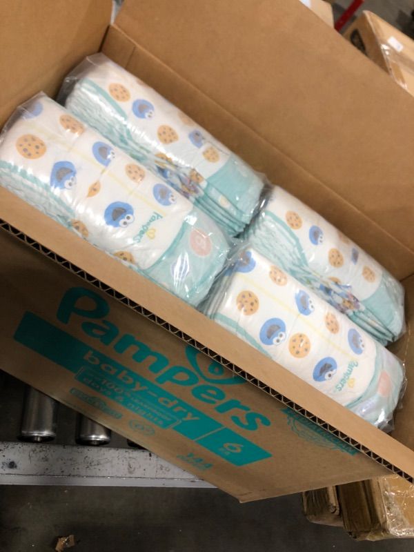 Photo 1 of Pampers Baby Dry Diapers 144 Count Size 6