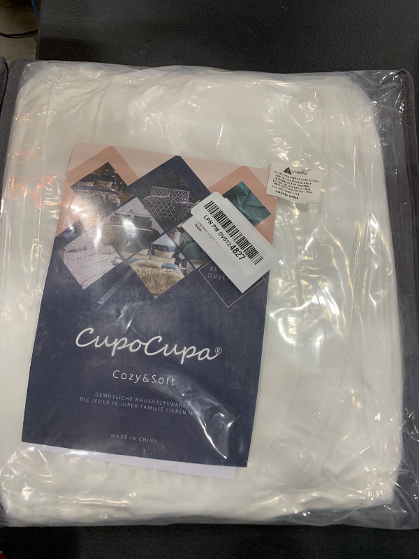 Photo 1 of Cupocupa King Size Comforter Set;Ivory Comforter Boho Tufted Lightweight Bedding Sets 3PCS Comforter Soft Jacquard Comforter with 2 Pillow Cases for All Season