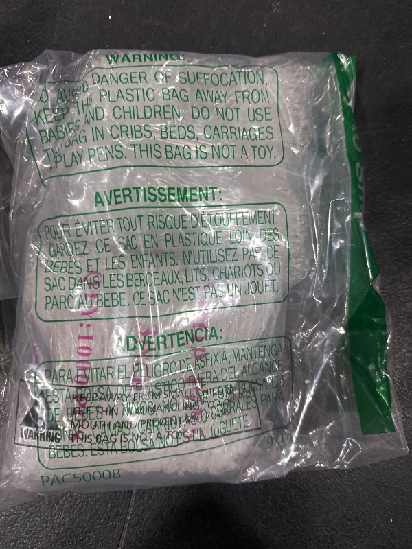 Photo 1 of 2000Pcs 3inch Plastic Fastener Hang Tag Snap Lock Pin Security Loop Clothing Price Tags Pins Easy to Tie for Retail Store (3inch)