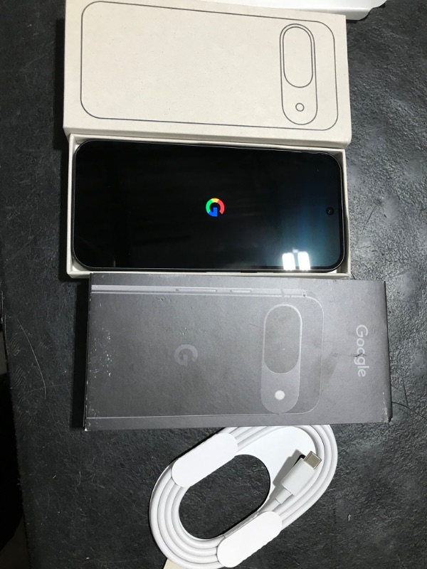 Photo 5 of Google Pixel 9 - Unlocked Android Smartphone with Gemini, 24-Hour Battery, Advanced Camera, and 6.3" Actua Display - Obsidian - 128 GB