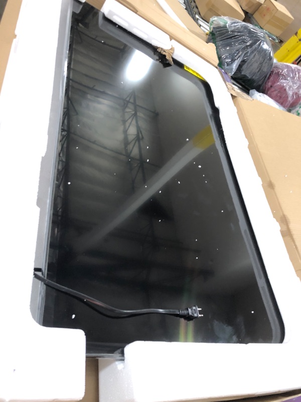 Photo 1 of 50" Class Select Series 4K Smart RokuTV